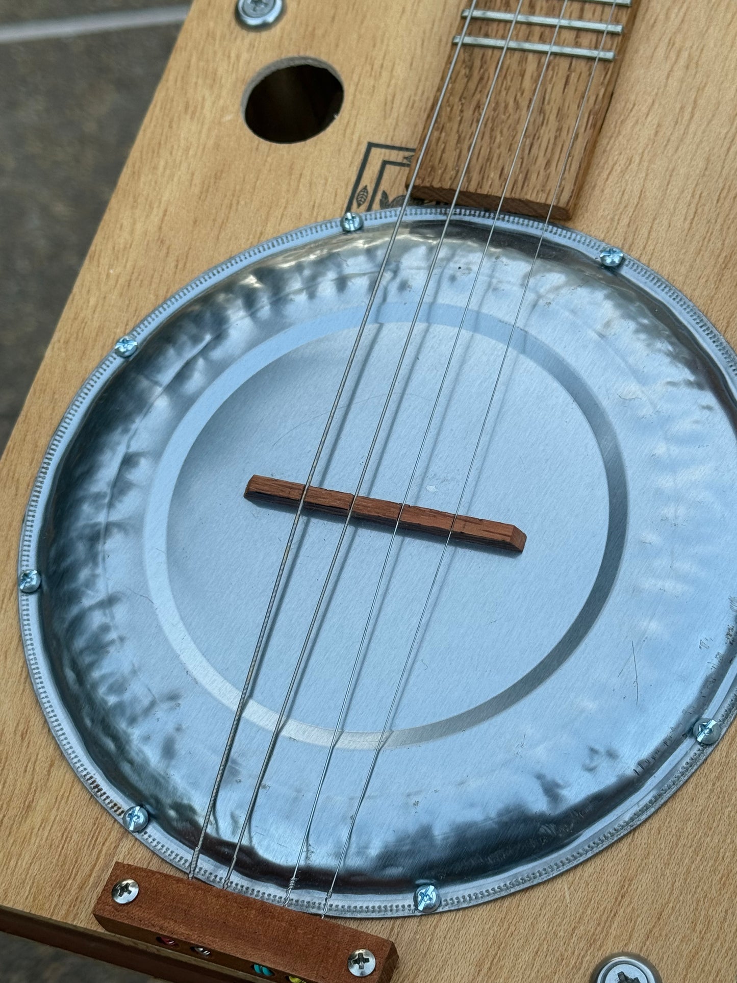 Cigar Box Resonator